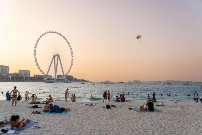 dubai-beach-sunset