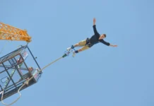 Bungee Jumping in Abu Dhabi & the UAE – What’s Available & How Much It Costs